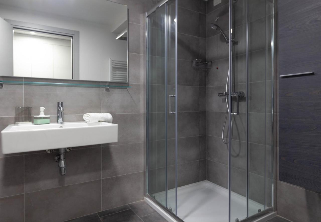 Appartamento Lime - Affitti Brevi Italia Lecco Bagian luar foto